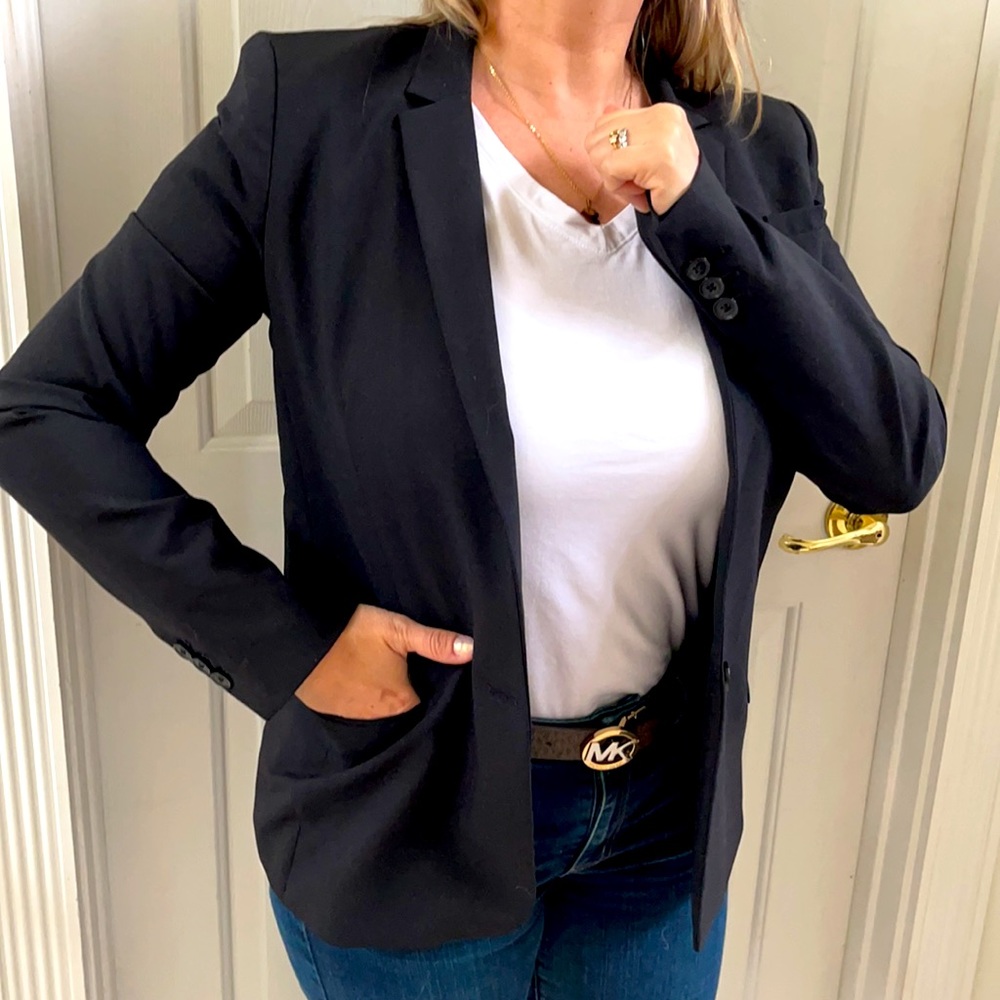 Banana Republic black tuxedo blazer